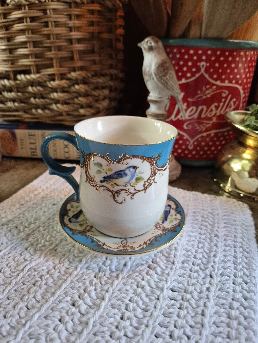 Vtg Gracie China Coastline Imports Teacup & Saucer Gold Scroll Blue Bird Pattern